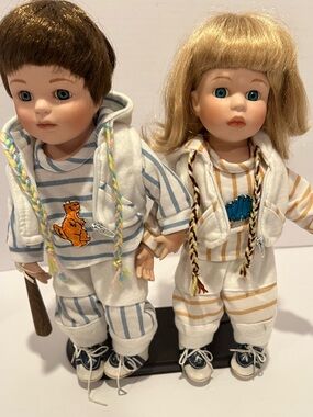Authentic Vintage Duck House Heirloom Porcelain Dolls Baseball Boy & Girl